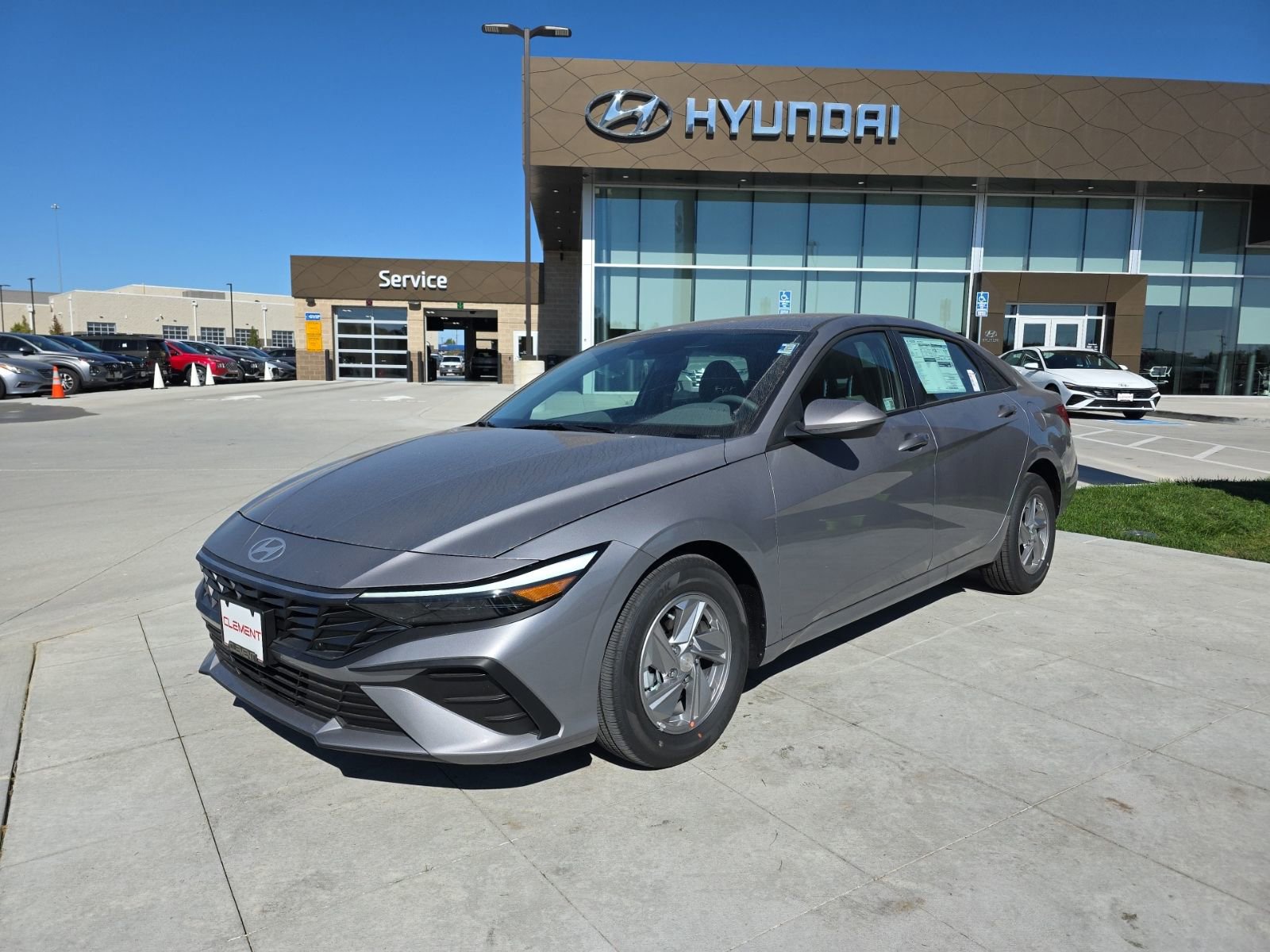 New 2025 Hyundai Elantra SE w/ Cargo Package