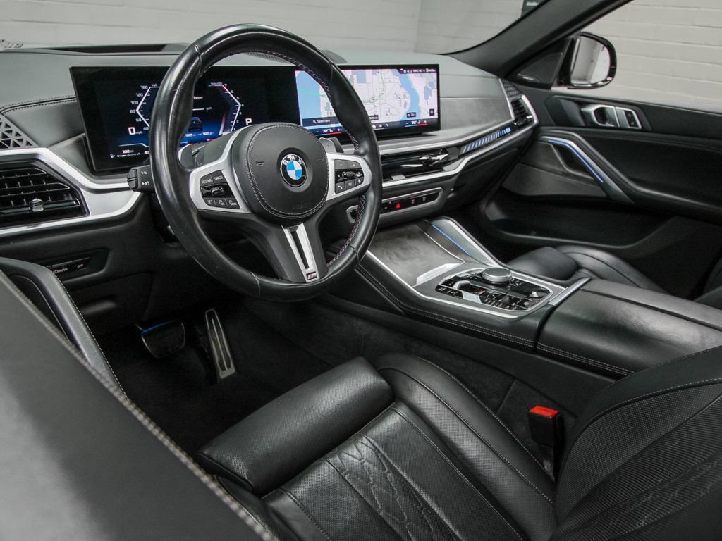 Used 2024 BMW X6 M60i AWD/4WD image 14