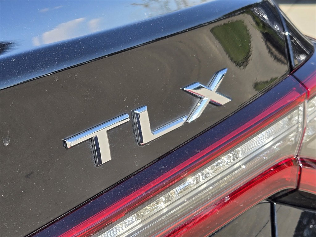 Used 2024 Acura TLX w/ Technology Package image 17