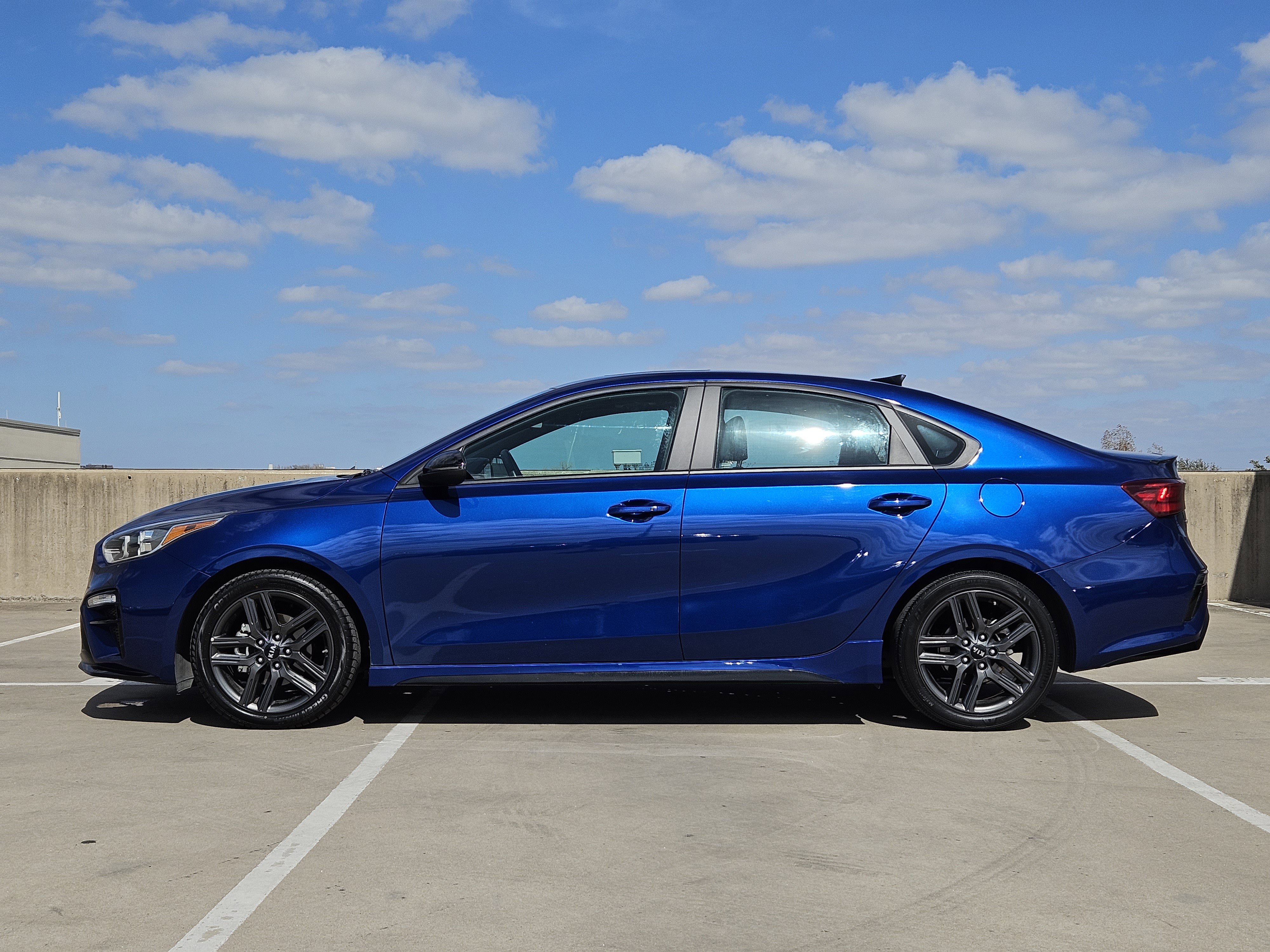 Used 2021 Kia Forte GT-Line w/ GT-Line Premium Package video 2