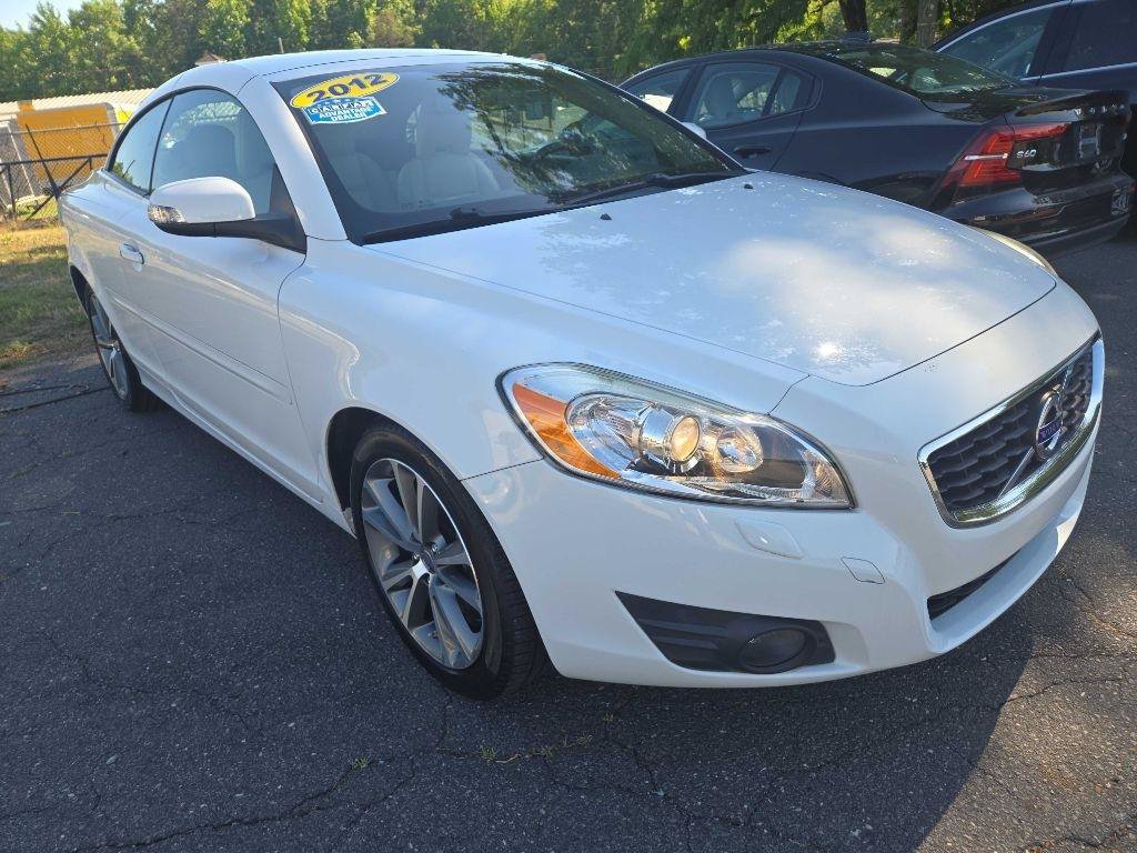 Used 2012 Volvo C70 T5 w/ Climate Pkg FWD image 21