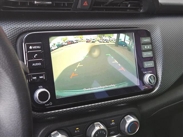Used 2024 Nissan Kicks SV w/ Interior Electronics Package FWD image 14