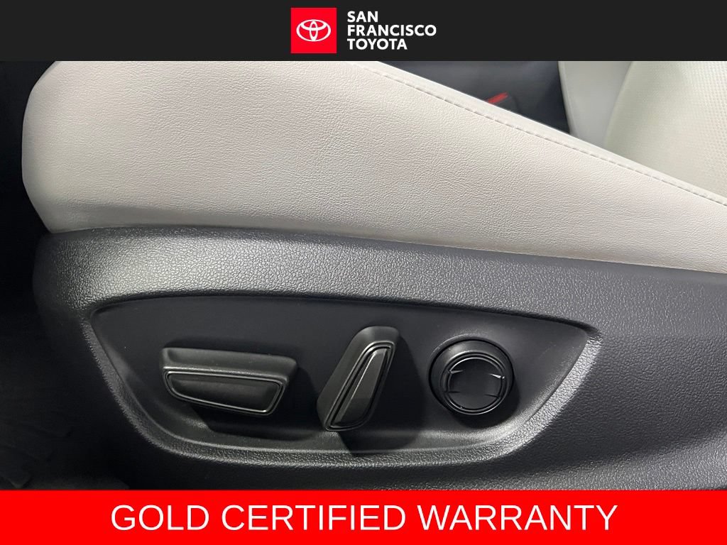 Certified 2023 Toyota Prius Limited FWD image 12