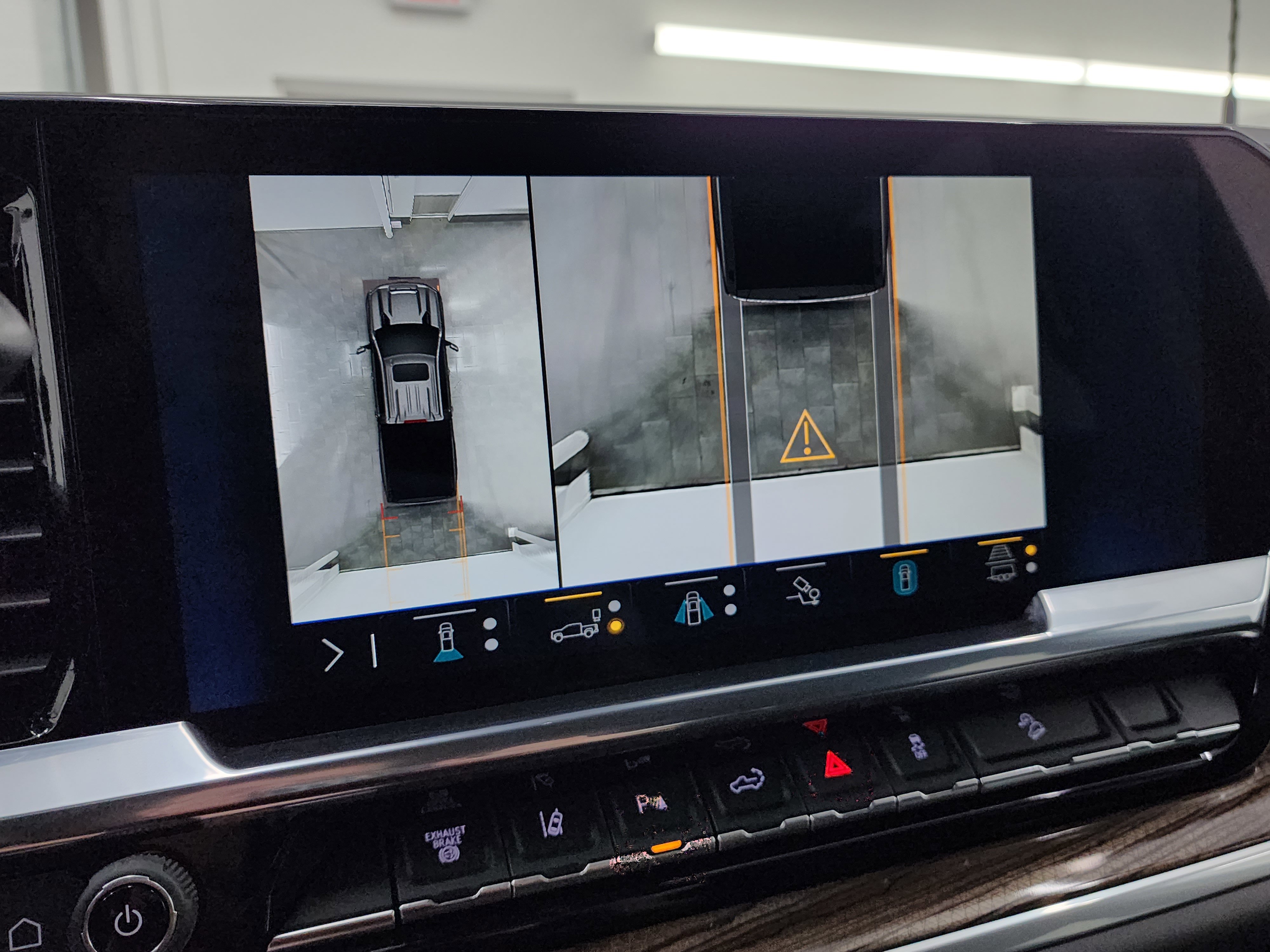 Used 2025 Chevrolet Silverado 2500 LT w/ All Star Edition image 19