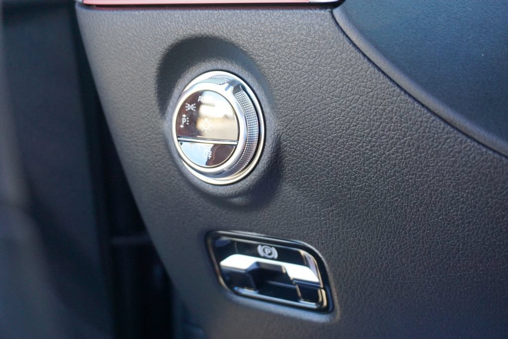 Certified 2026 Mercedes-Benz C 300 Sedan image 33