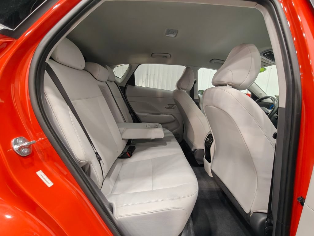 Used 2025 Hyundai Kona SEL AWD/4WD image 19