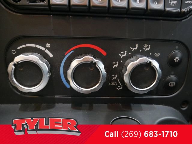 Used 2003 Dodge Viper SRT-10 image 24