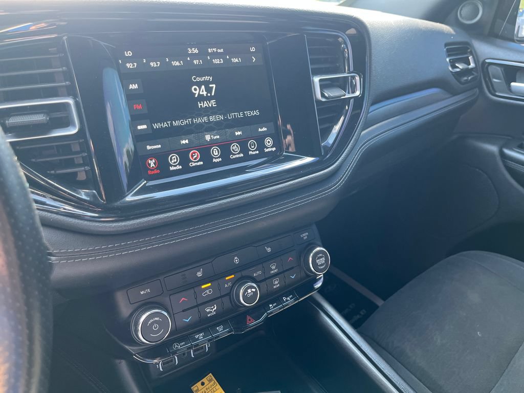Used 2021 Dodge Durango SXT RWD image 17
