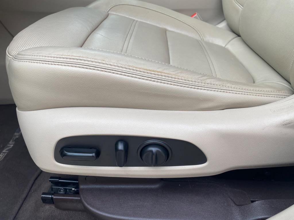 Used 2017 GMC Acadia Denali w/ Technology Package image 15