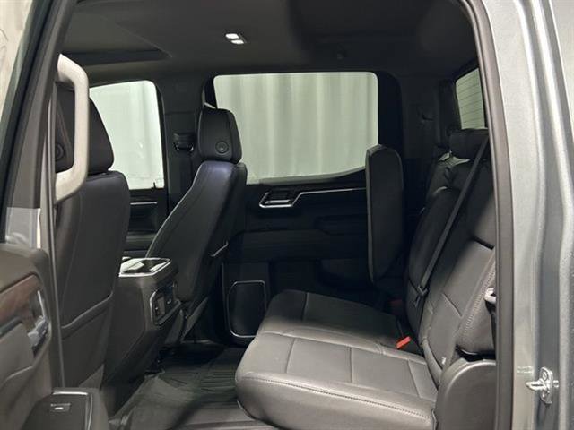 New 2026 GMC Sierra 1500 SLT w/ SLT Premium Plus Package image 17