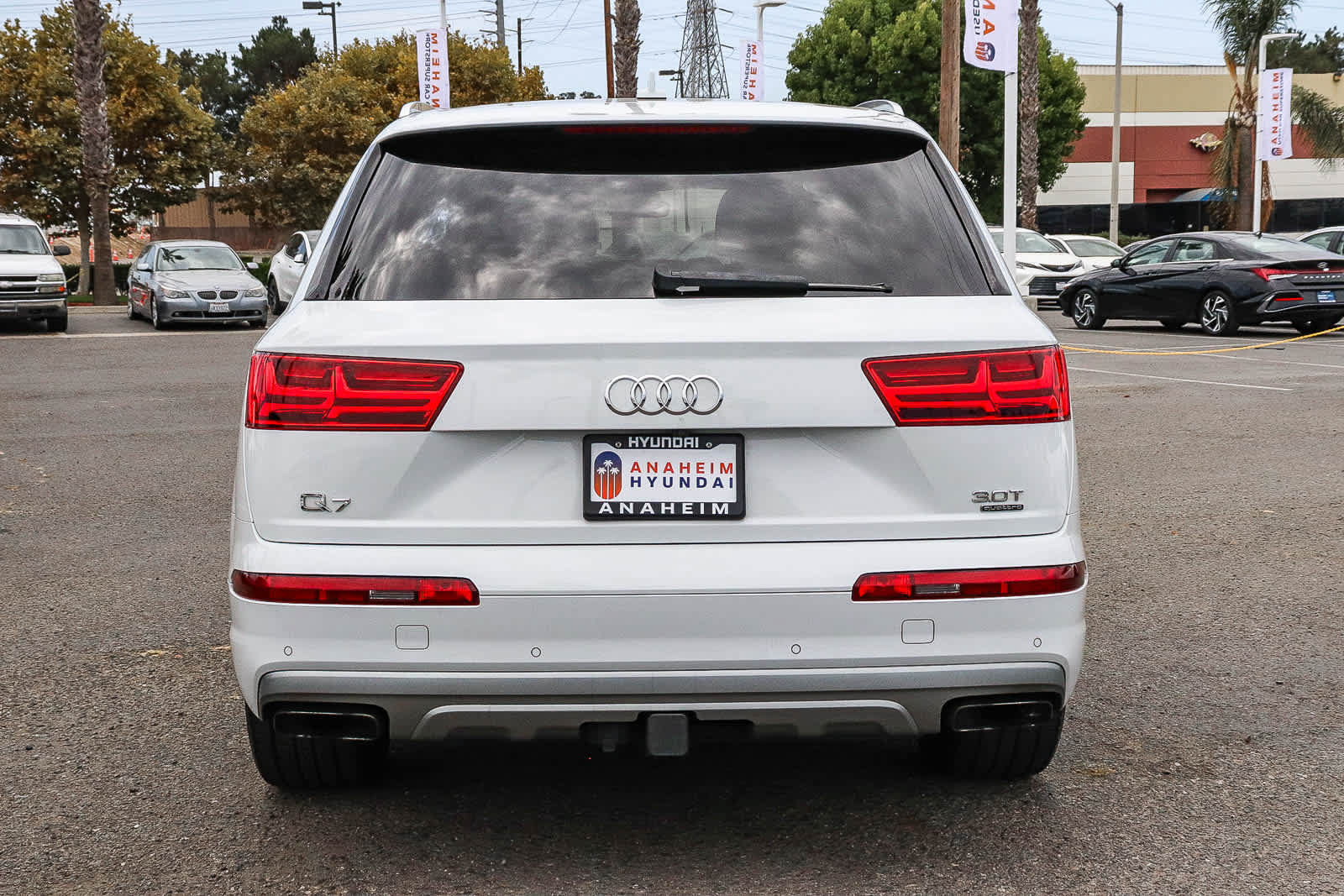 Used 2017 Audi Q7 3.0T Premium Plus AWD/4WD image 8