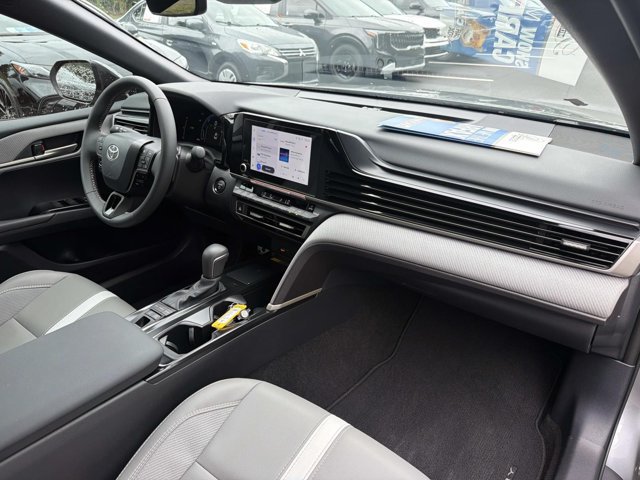 Certified 2026 Toyota Camry SE w/ Convenience Package FWD image 18