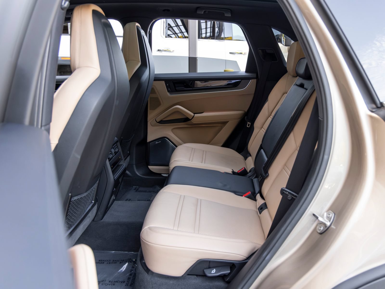 Certified 2025 Porsche Cayenne S AWD/4WD image 53
