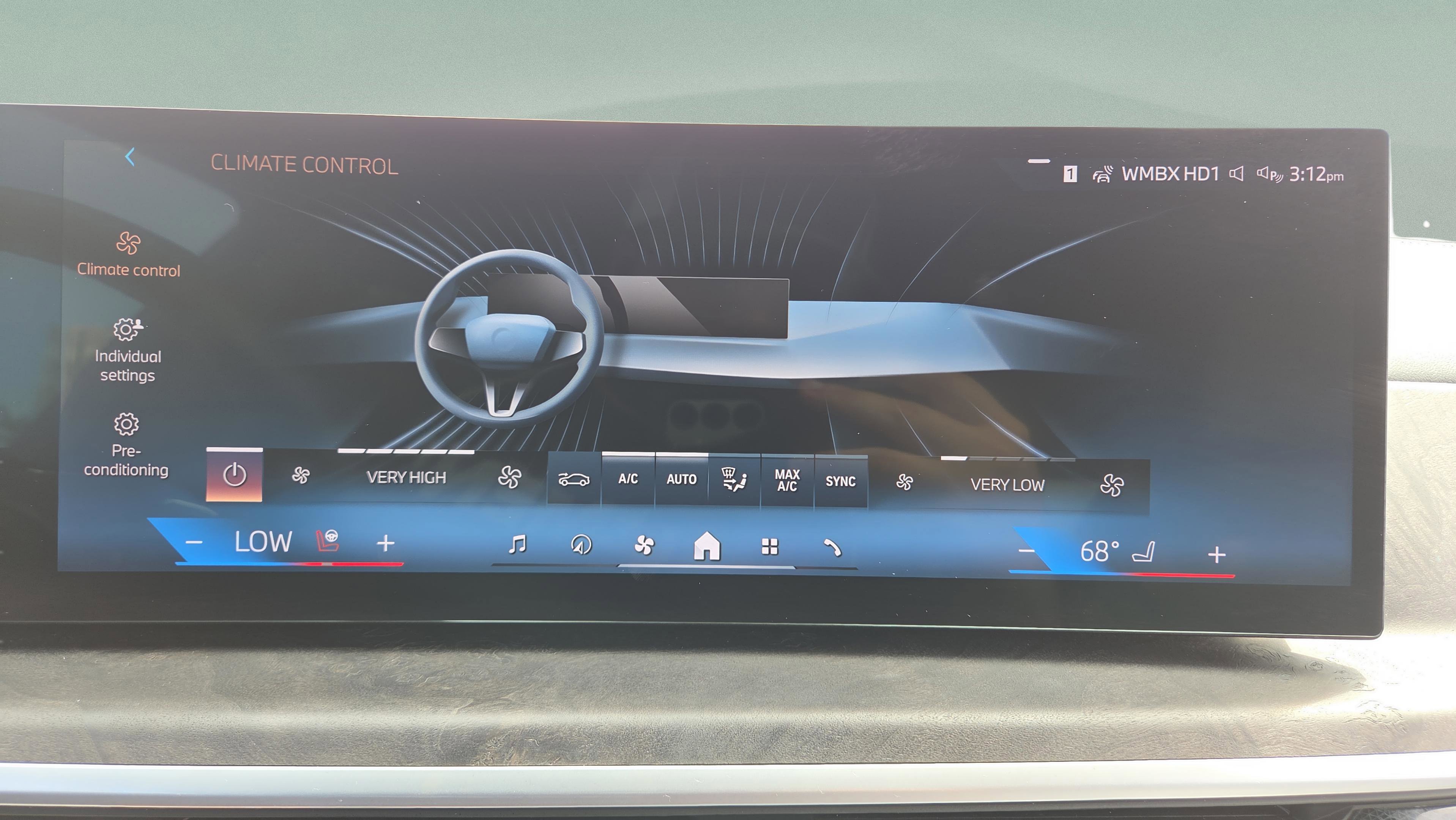 Certified 2024 BMW X5 xDrive40i w/ Premium Package image 36