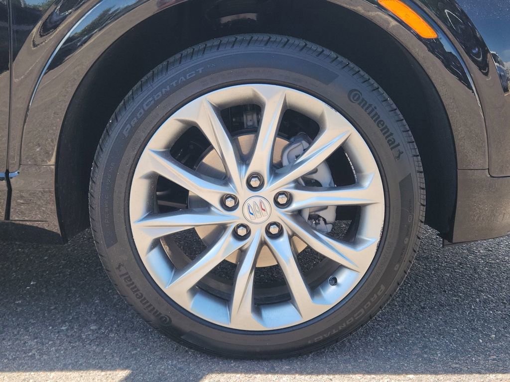 Used 2024 Buick Encore GX Avenir w/ Avenir Technology Package image 15