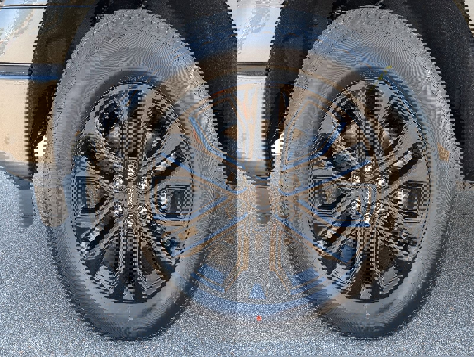 New 2026 Ford F150 Lariat w/ Equipment Group 501A Mid image 13