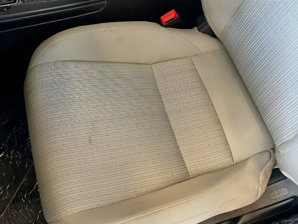 Used 2023 Honda Civic LX image 19