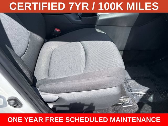 Used 2025 Toyota RAV4 XLE AWD/4WD image 10