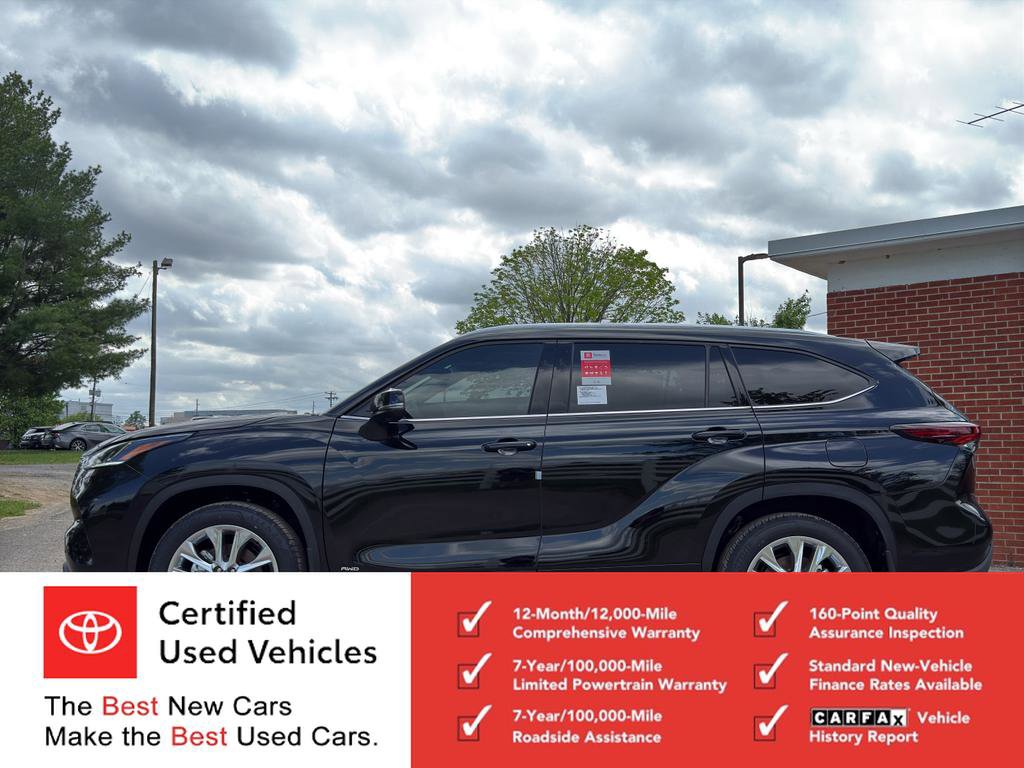 Certified 2026 Toyota Highlander Limited image 3