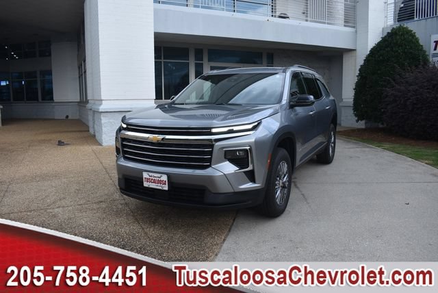 New 2026 Chevrolet Traverse LT w/ LPO, Floor Liner Package FWD image 5