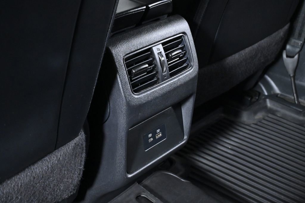 Used 2023 Nissan Rogue SV w/ SV Premium B Package image 26