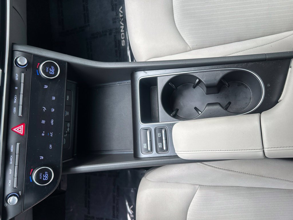 Used 2025 Hyundai Sonata SEL FWD image 16