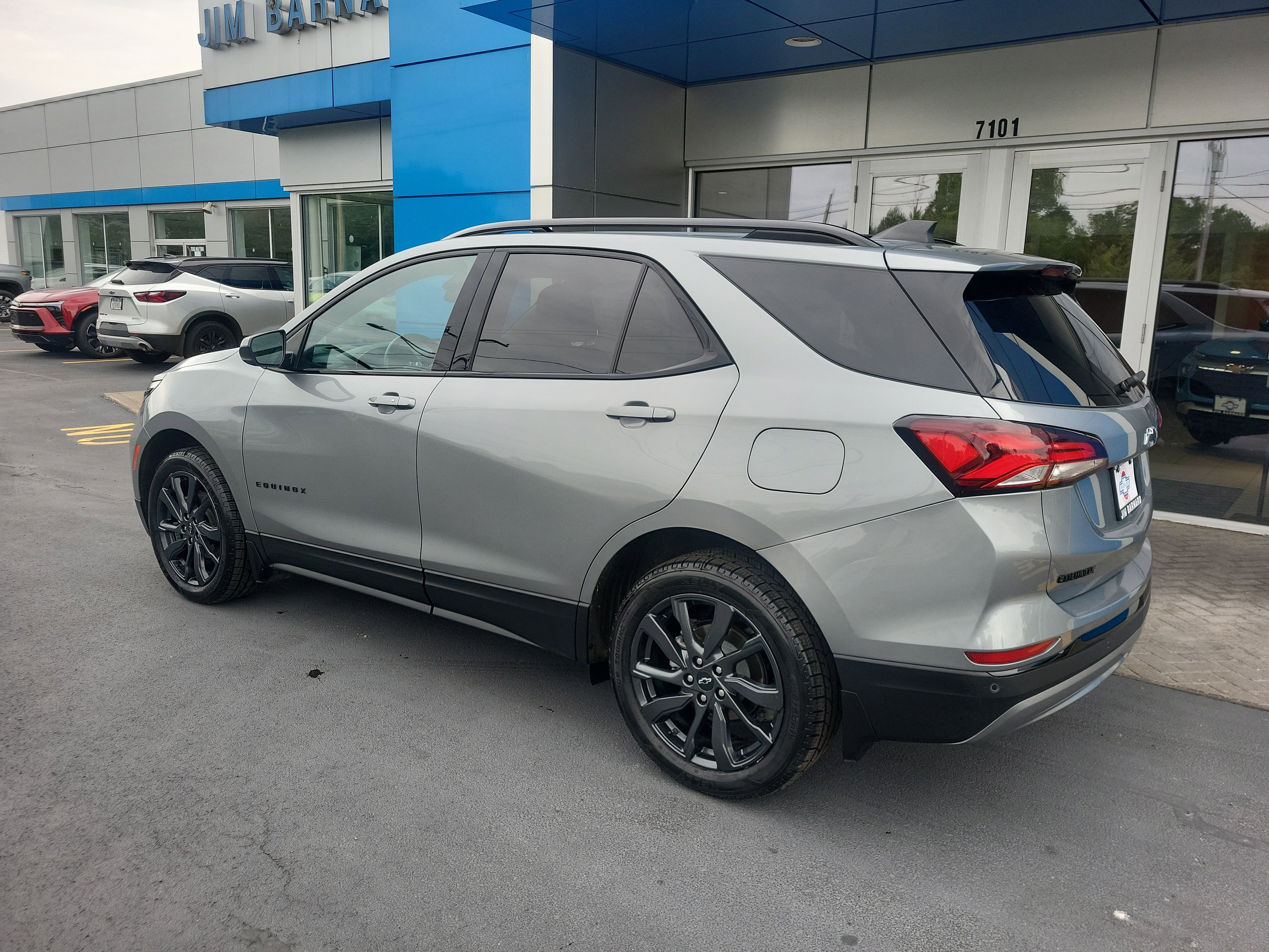 Certified 2024 Chevrolet Equinox RS w/ LPO, Floor Liner Package image 8