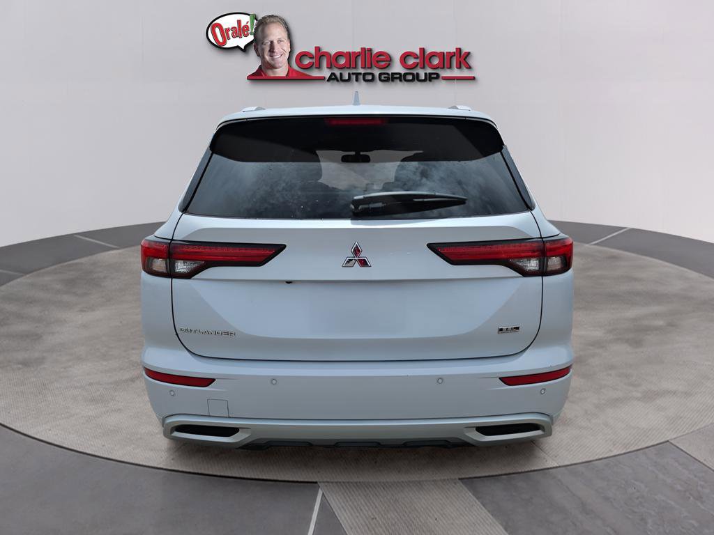 Used 2022 Mitsubishi Outlander SEL image 5