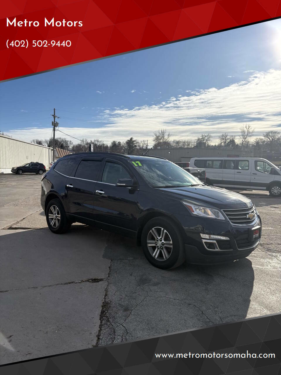 Used 2017 Chevrolet Traverse LT image 1