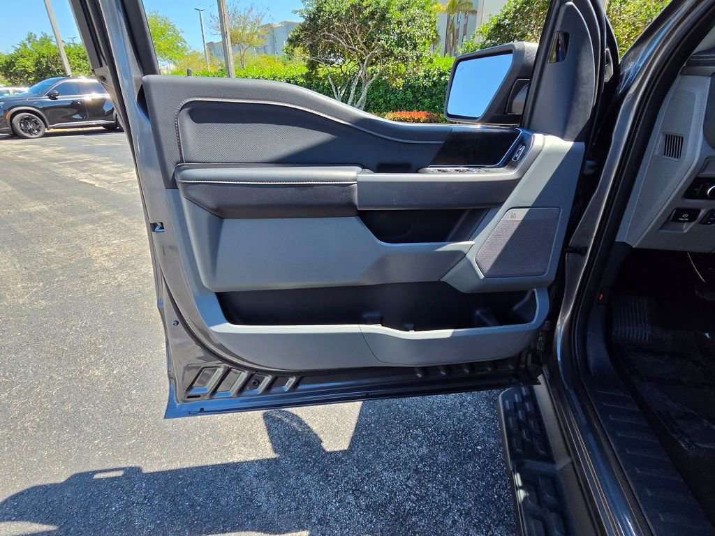 Used 2025 Ford F150 Lightning Flash AWD/4WD image 25