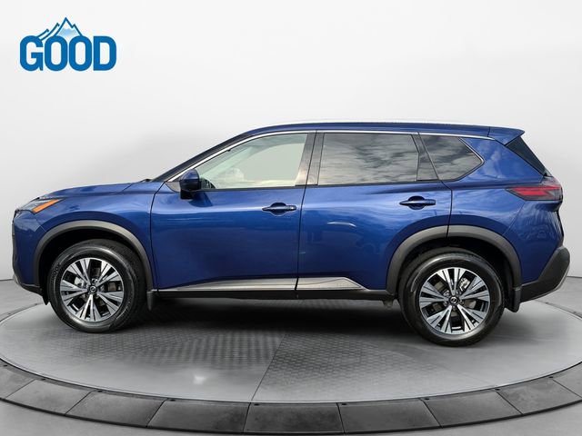 Used 2021 Nissan Rogue SV image 2