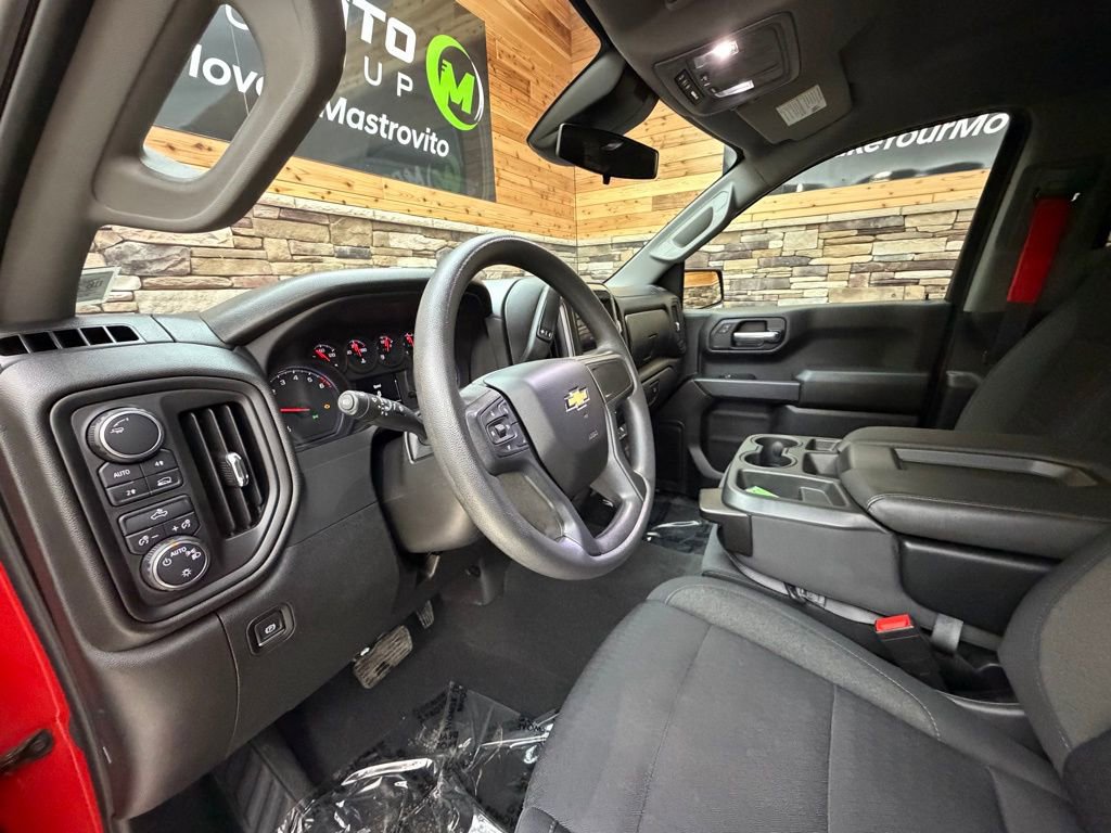 Used 2022 Chevrolet Silverado 1500 Custom w/ LPO, Dark Essentials Package image 10