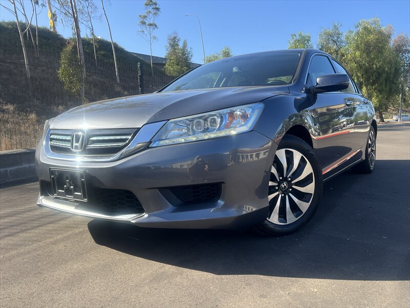 Used 2015 Honda Accord Touring image 12