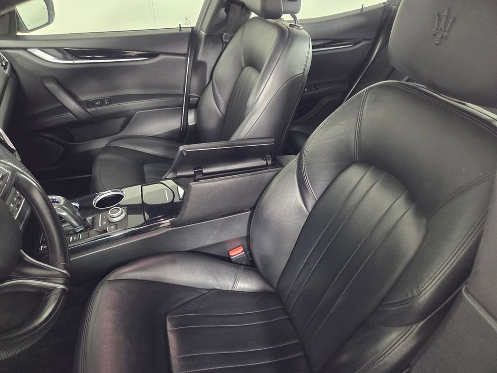 Used 2022 Maserati Ghibli Modena image 23