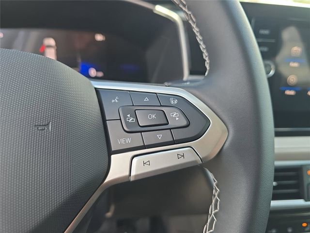 New 2026 Volkswagen Taos SE FWD image 22