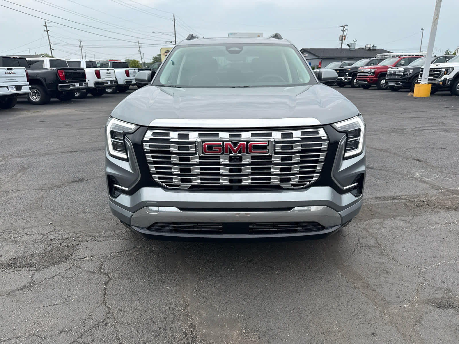 New 2027 GMC Terrain Denali w/ LPO, Floor Liner Package AWD/4WD image 8