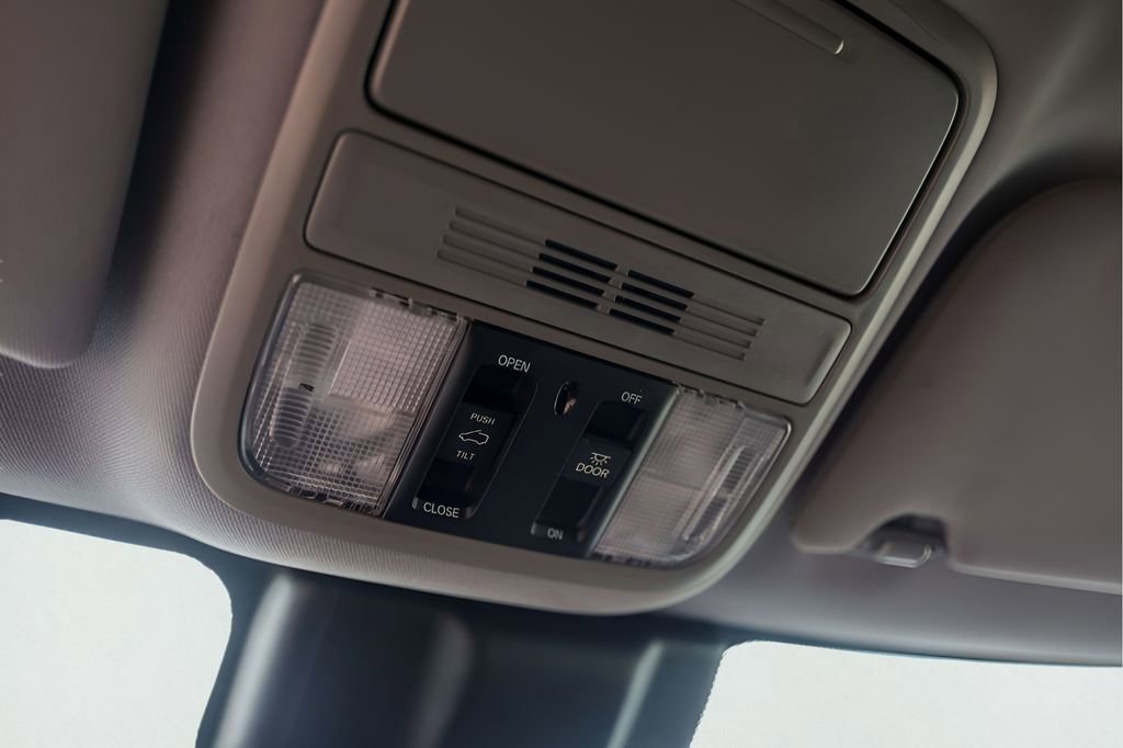 Used 2019 Honda Odyssey EX-L image 24