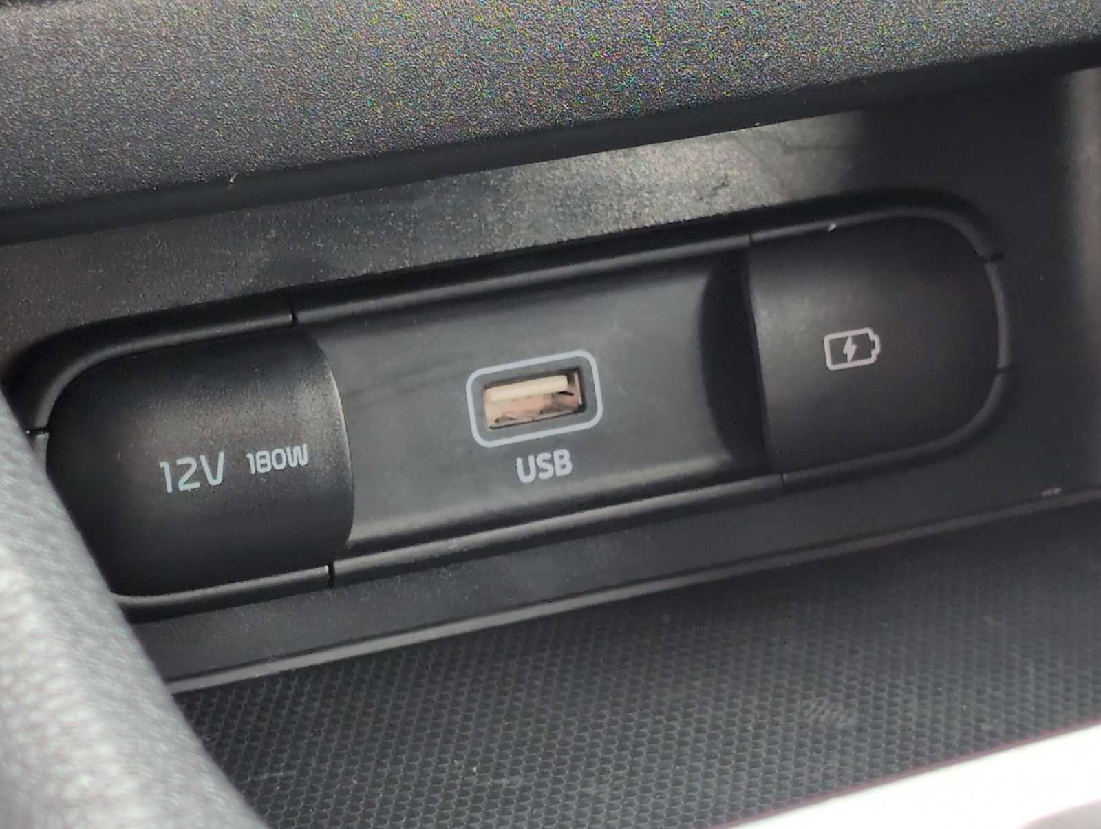 Used 2024 Kia Forte LXS image 29