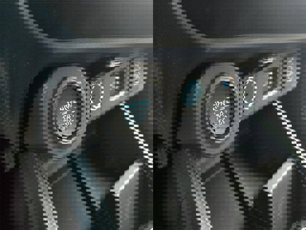 New 2026 Ford Maverick Lariat w/ 4K Tow Package image 19