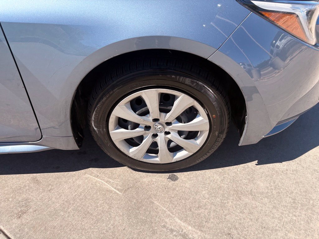 Used 2025 Toyota Corolla LE w/ Carpet Mat Package (TMS) FWD image 36