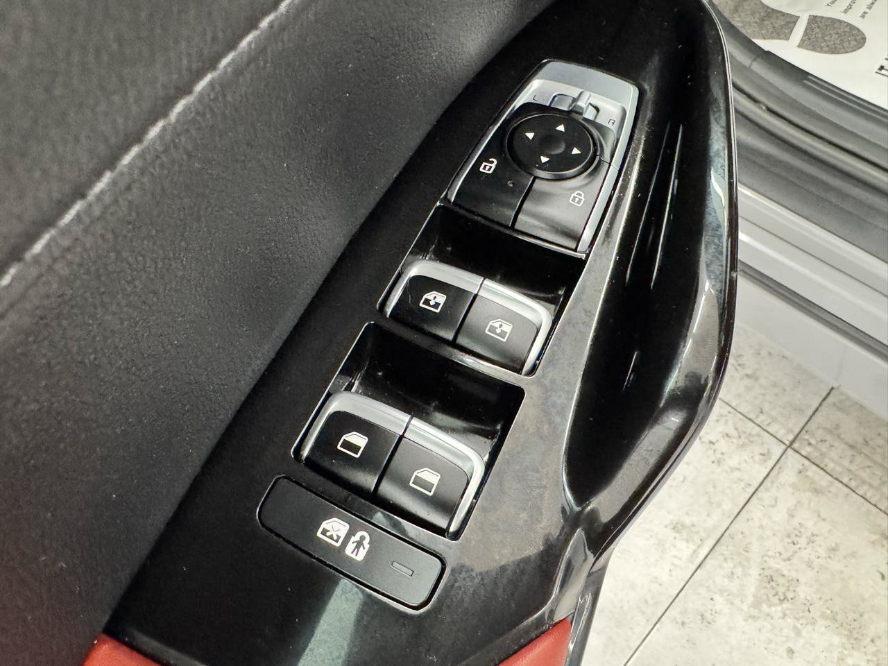 Used 2026 Kia K5 GT-Line w/ GT-Line Premium Package FWD image 12