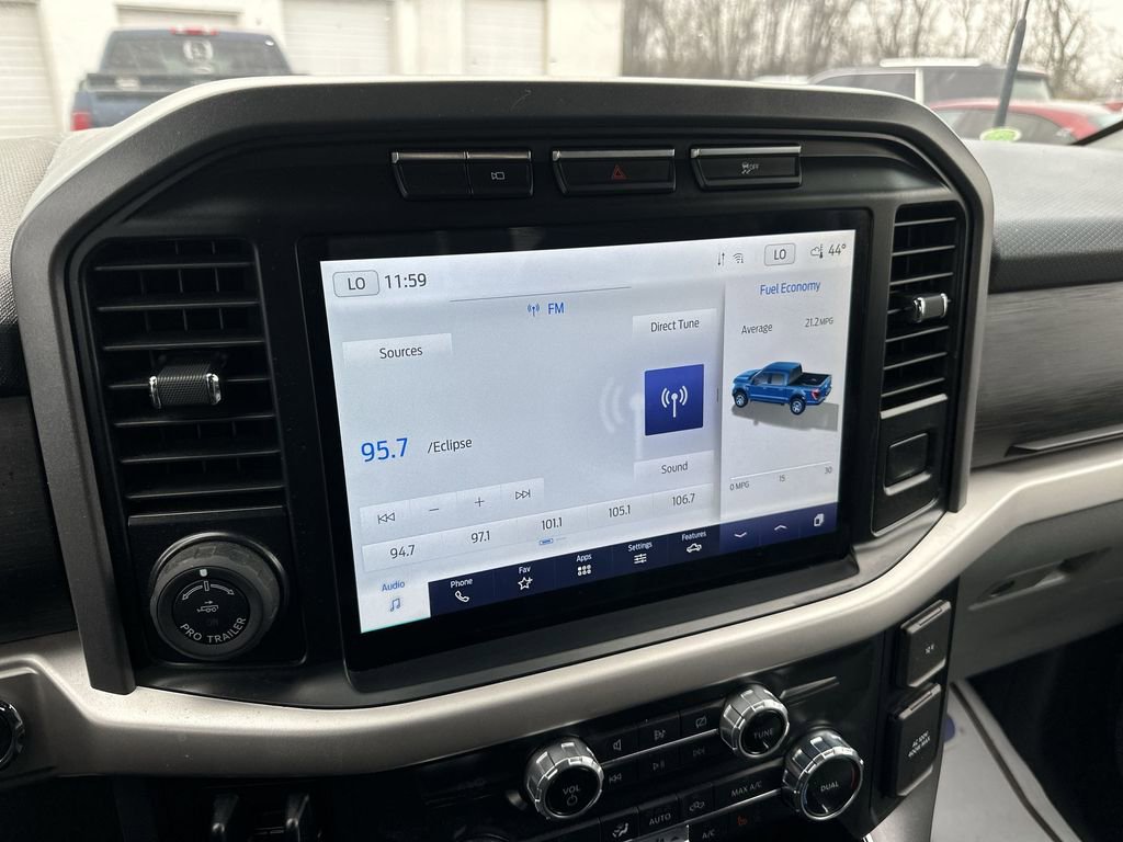 Used 2022 Ford F150 XLT w/ Equipment Group 302A High image 16