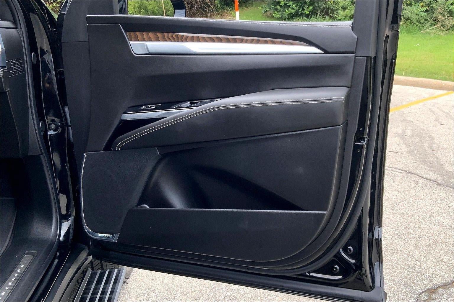 Certified 2025 Cadillac Escalade Sport Platinum AWD/4WD image 27