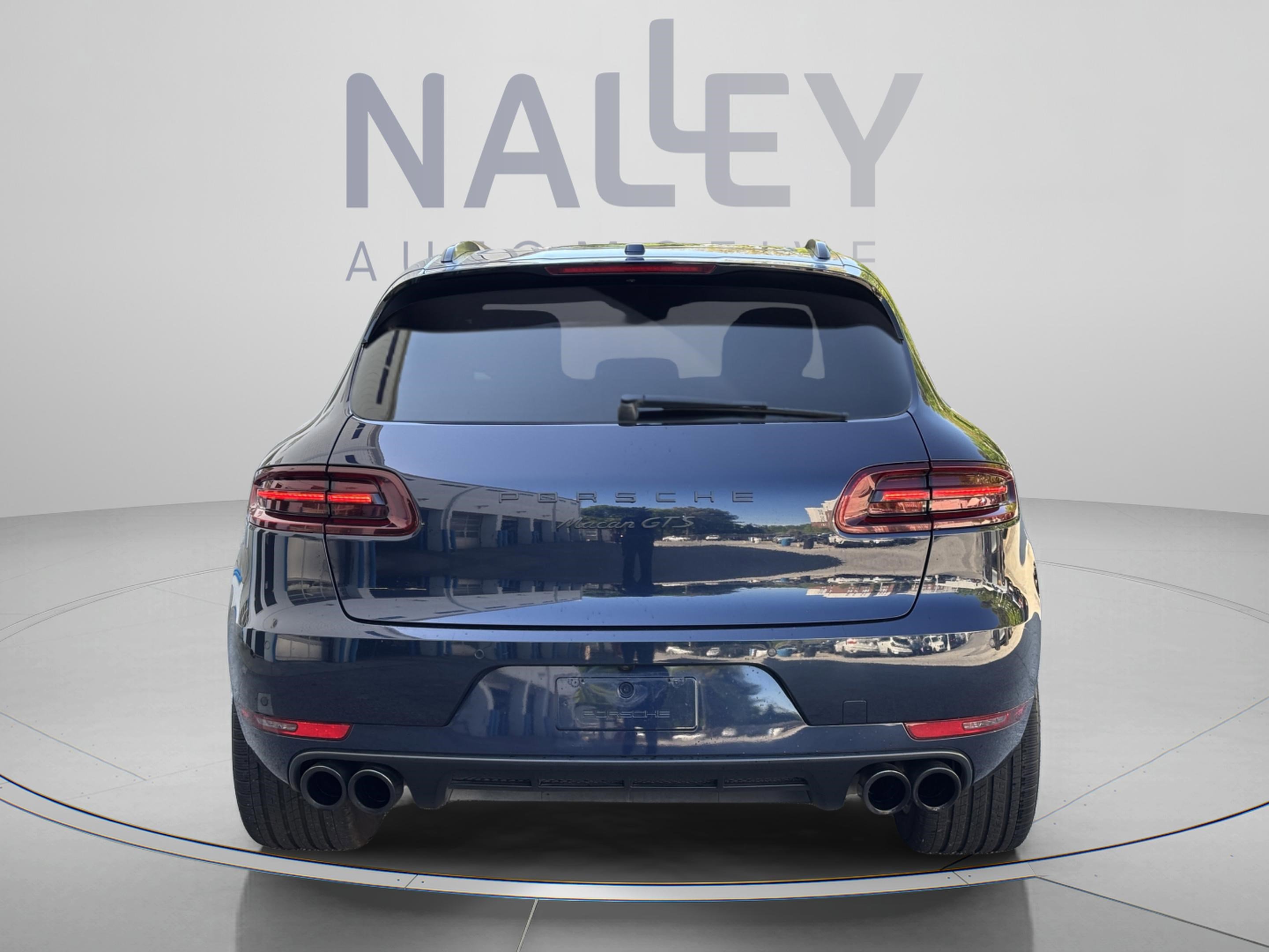 Used 2017 Porsche Macan GTS AWD/4WD image 3