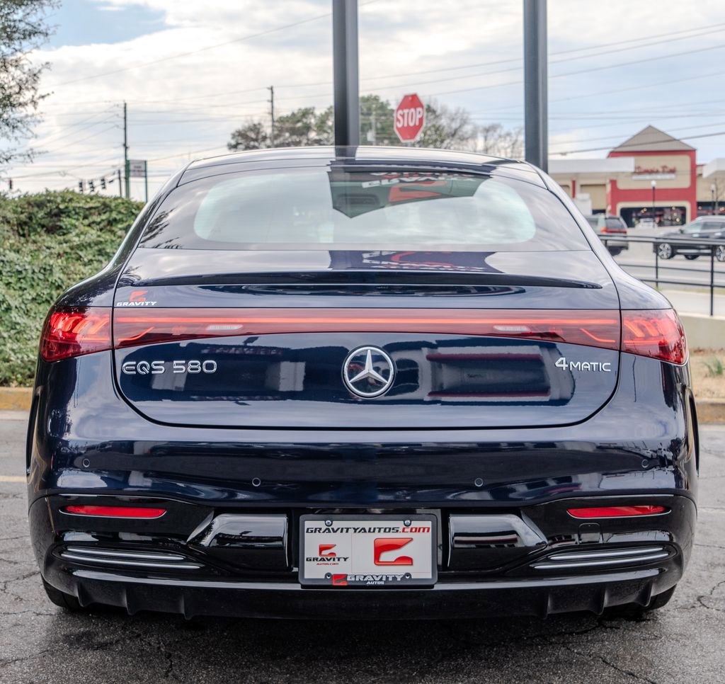 Used 2023 Mercedes-Benz EQS 580 4MATIC Sedan image 5