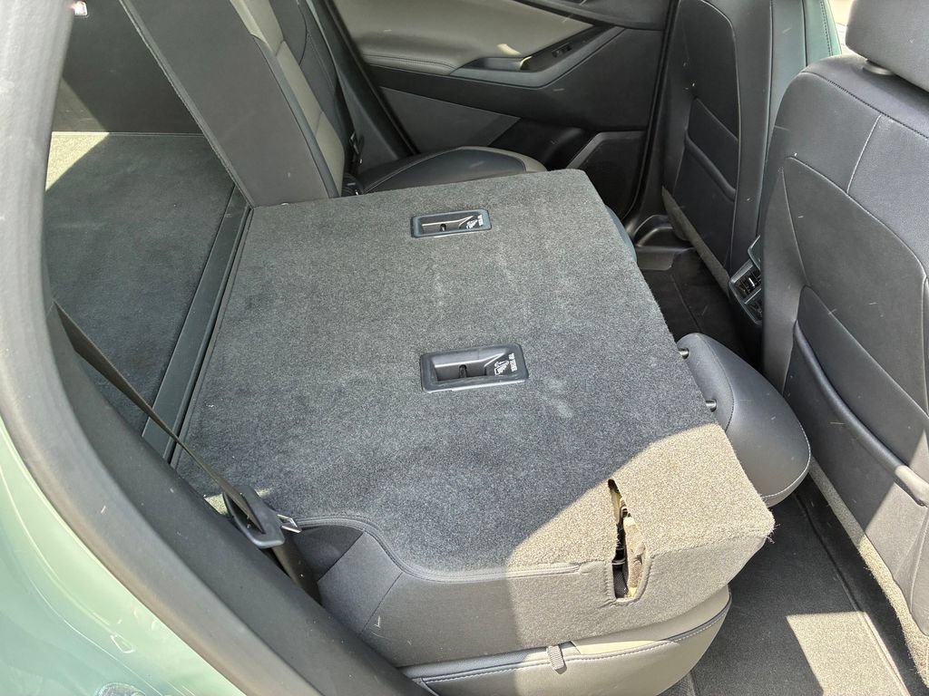 Used 2025 Chevrolet Equinox LT w/ Convenience Package II FWD image 33