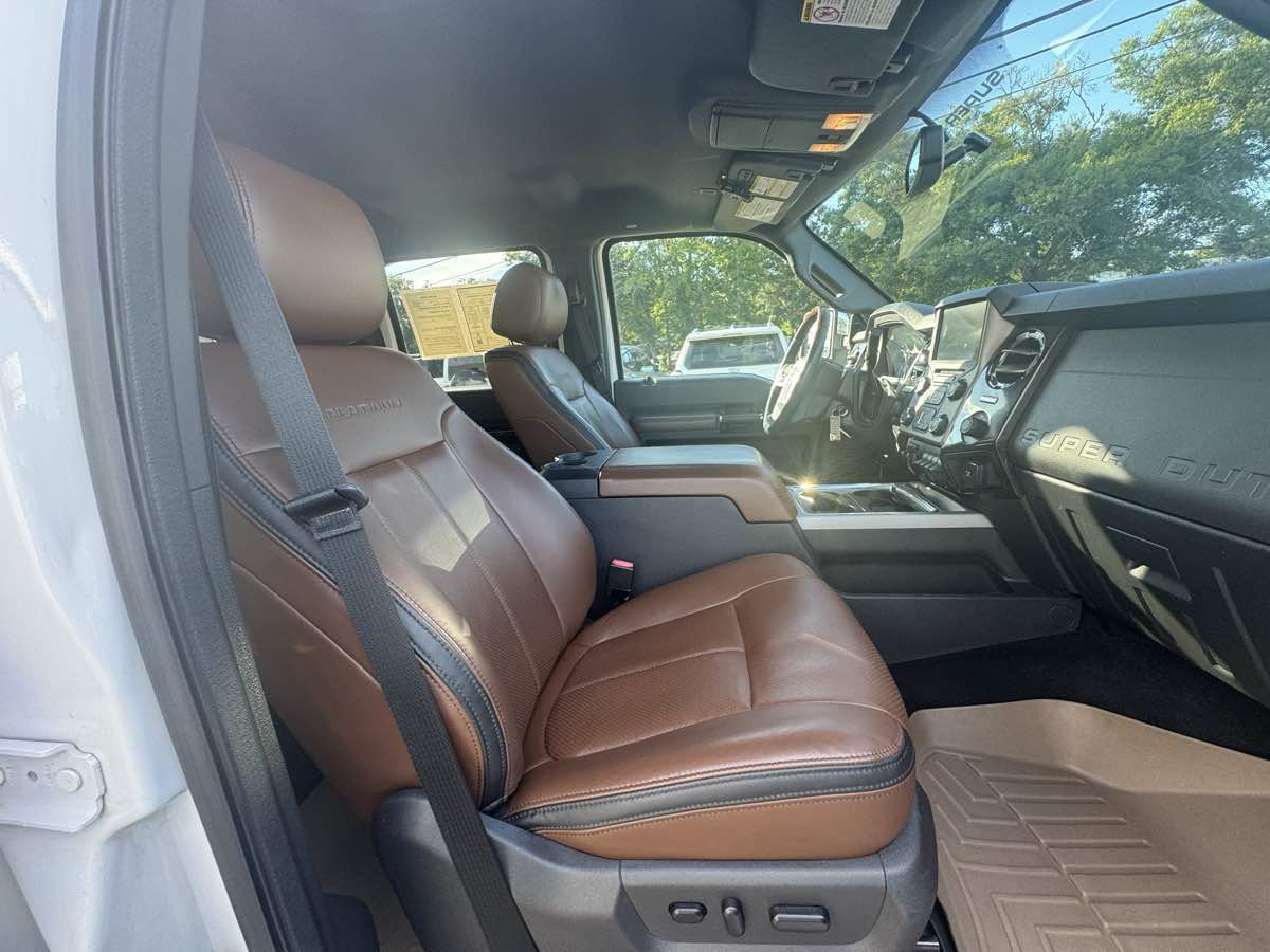 Used 2015 Ford F450 Platinum AWD/4WD image 10