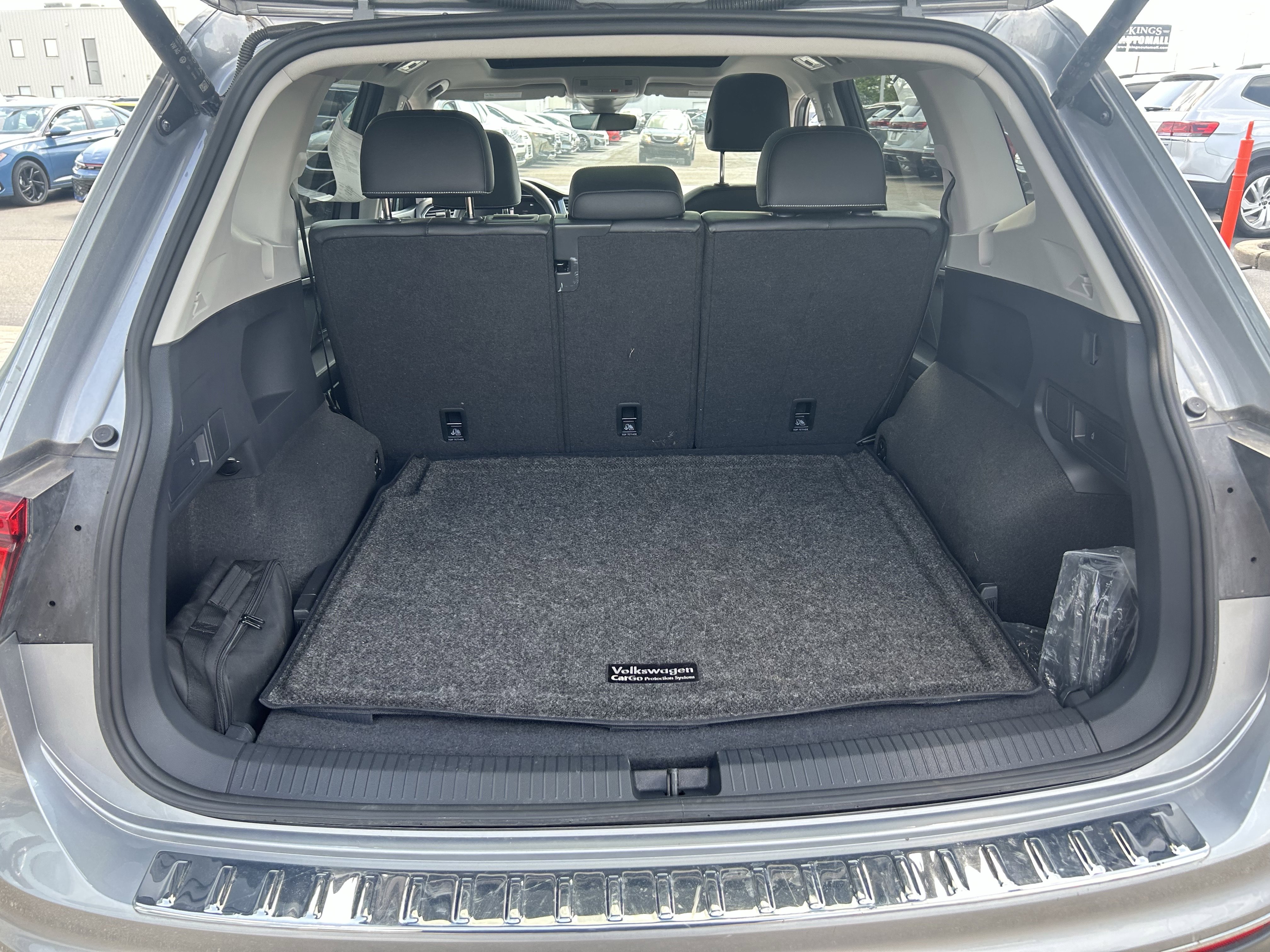 Certified 2024 Volkswagen Tiguan SE AWD/4WD image 27