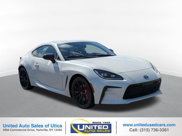 Used 2025 Toyota GR86 Premium w/ Performance Package image 1