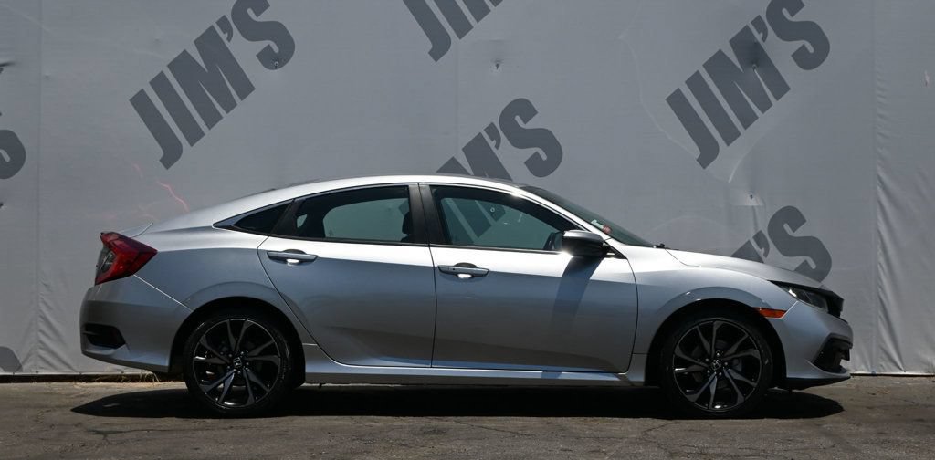 Used 2019 Honda Civic Sport image 4